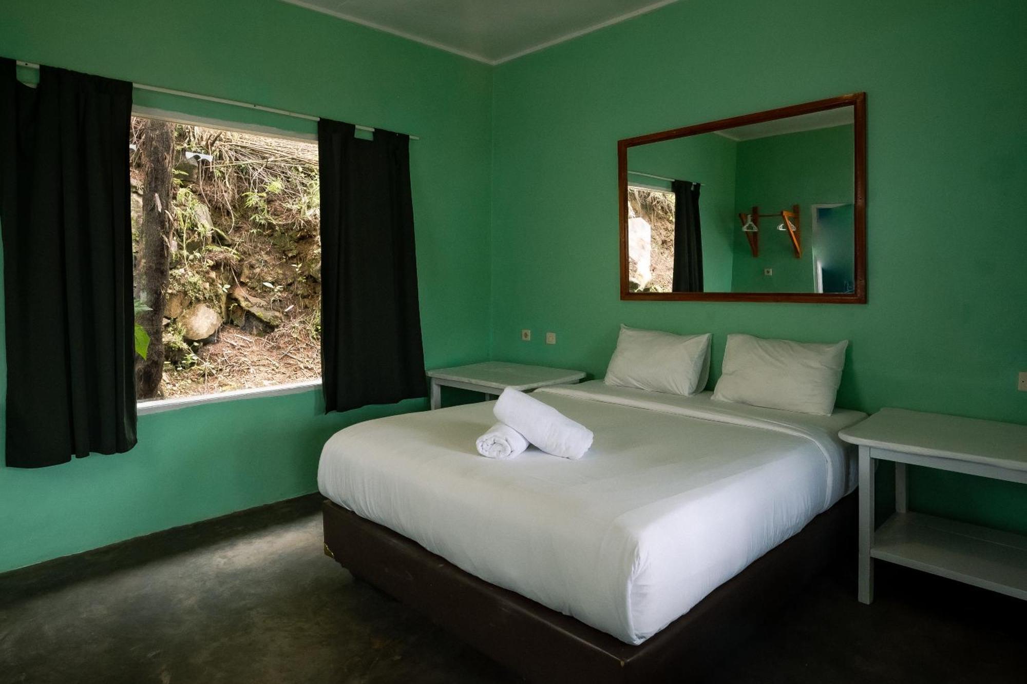 Manulalu B&B Bajawa Buitenkant foto