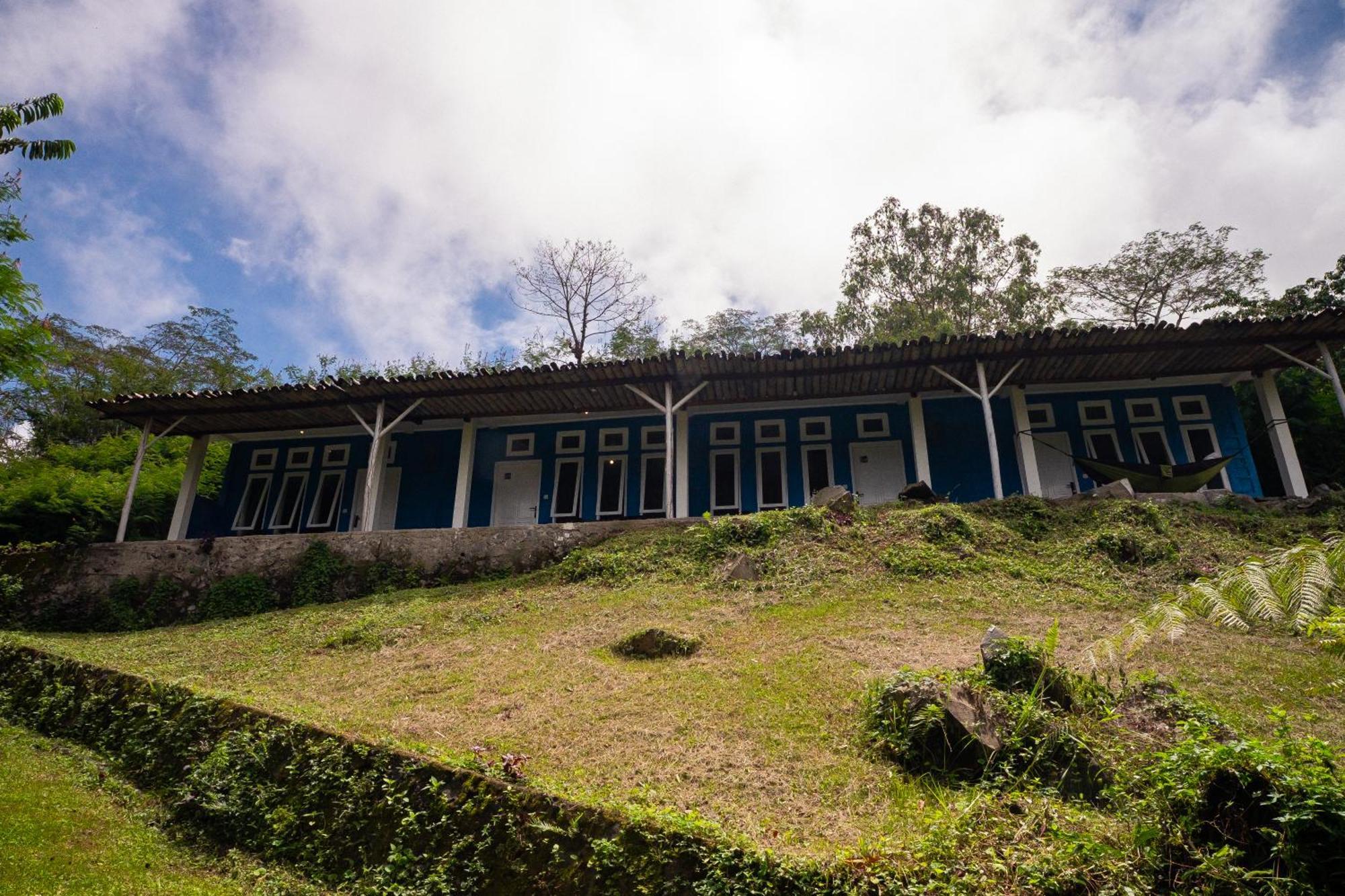 Manulalu B&B Bajawa Buitenkant foto